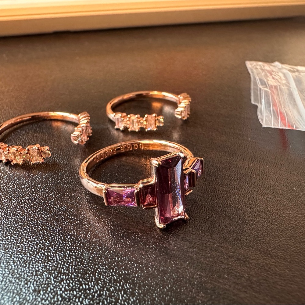 Elegant Purple and Gold Women's Ring Set